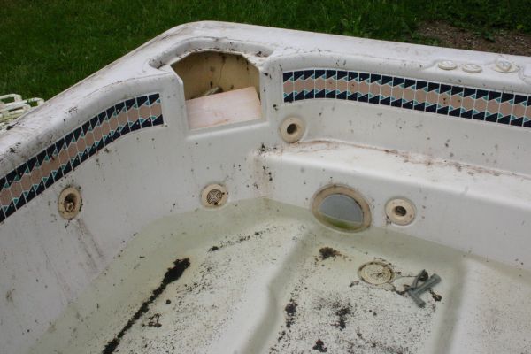 Hot Tub Removal in Midland