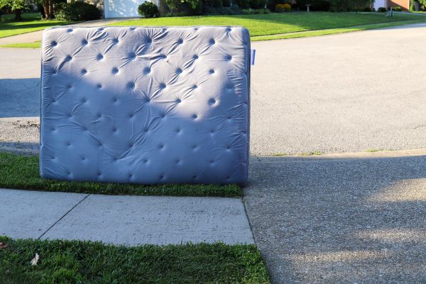 Mattress Removal Service in Midland