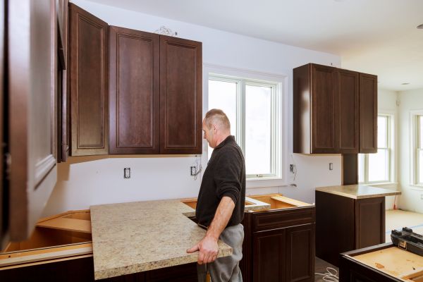 Countertop Disposal in Midland